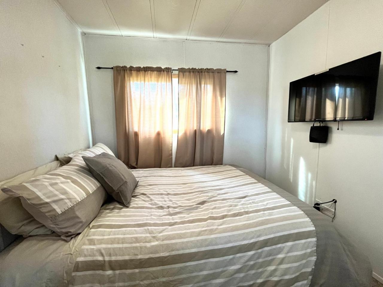 Roberts Roost Resort Кунел Екстериор снимка