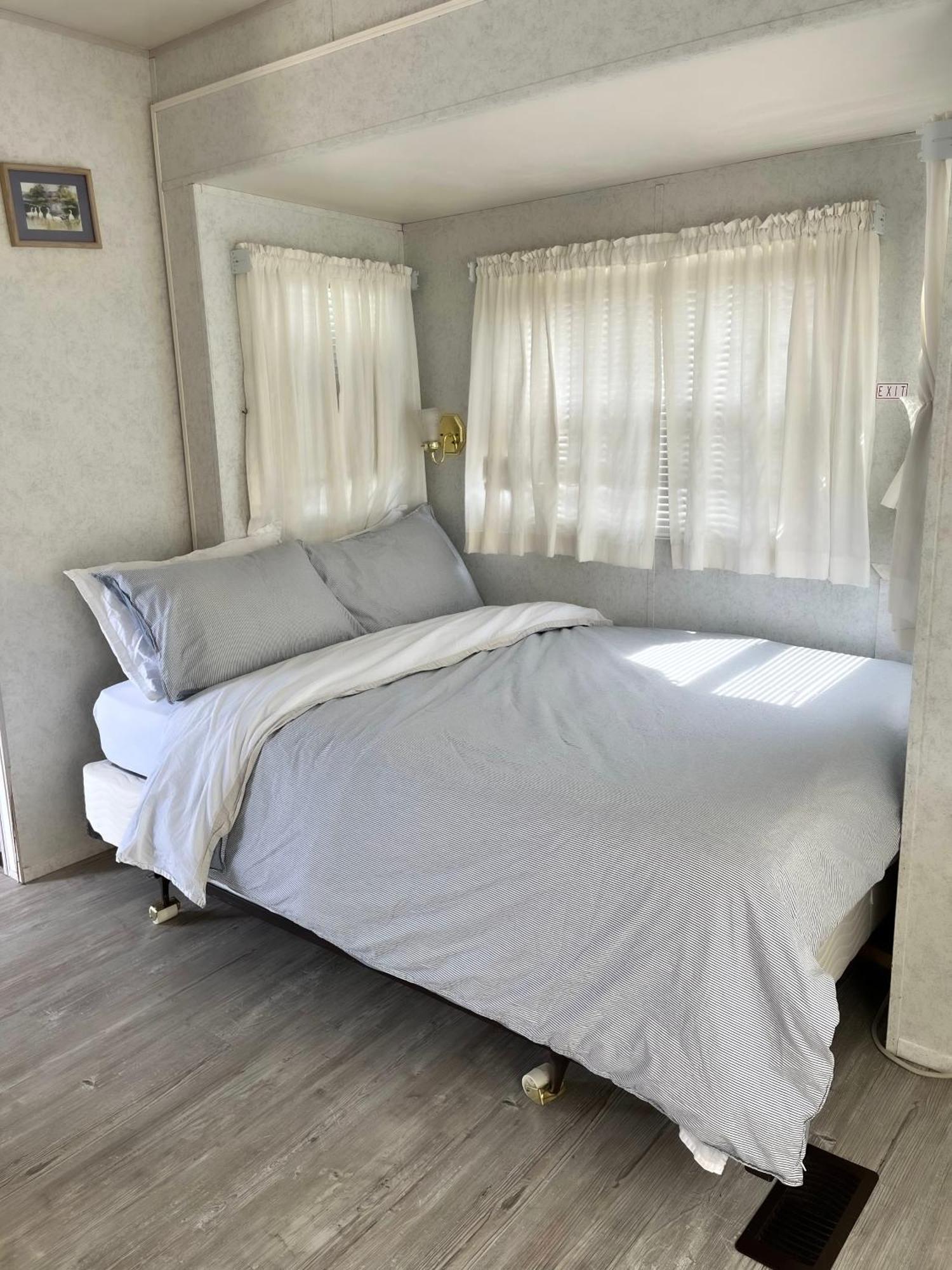 Roberts Roost Resort Кунел Екстериор снимка