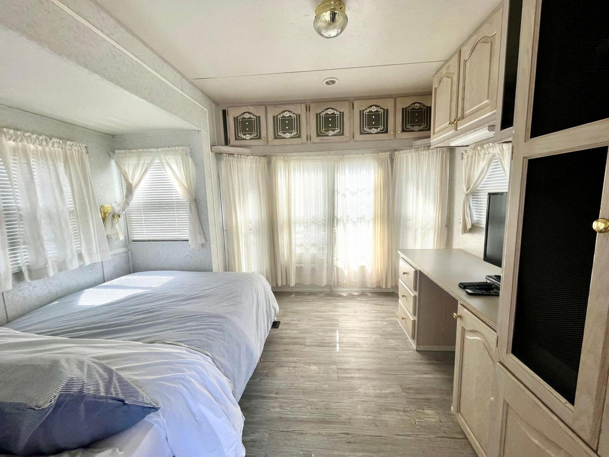Roberts Roost Resort Кунел Екстериор снимка